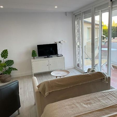 Apartamento Tres Banderas 에스테포나 외부 사진