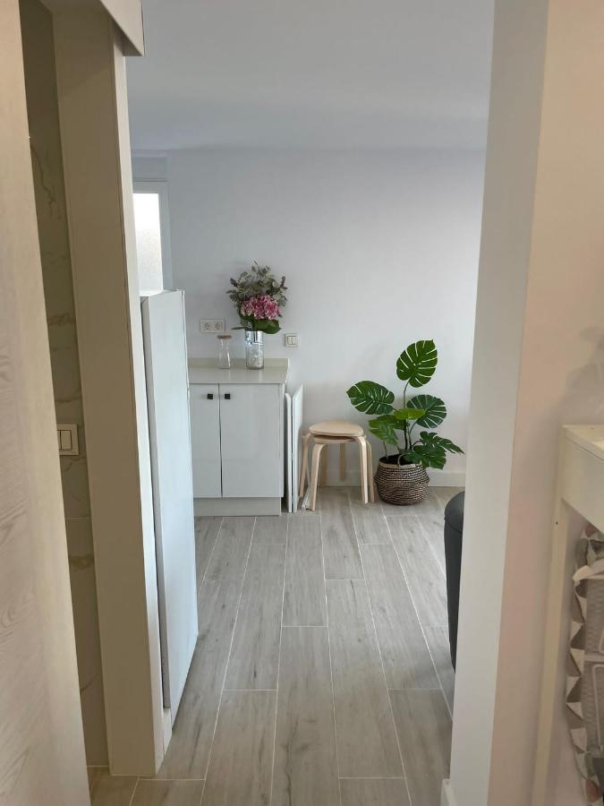 Apartamento Tres Banderas 에스테포나 외부 사진